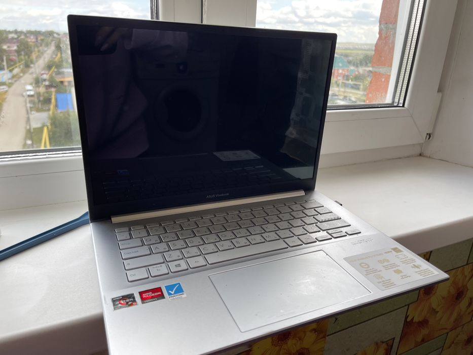 Ноутбук Asus vivobook pro 14