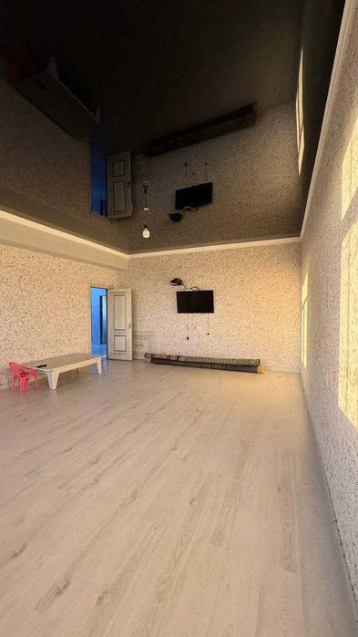 Продаётся 3х комн квартира на 5 этаже Ор-р  Водник Шарк Барака