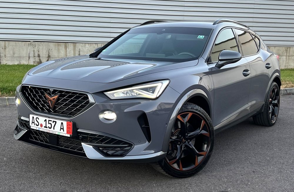 Cupra Formentor VZ 245 CP/ E-Hybrid/ Camere 360/Keyless/Memorii/FullLink/R19/SoftClose