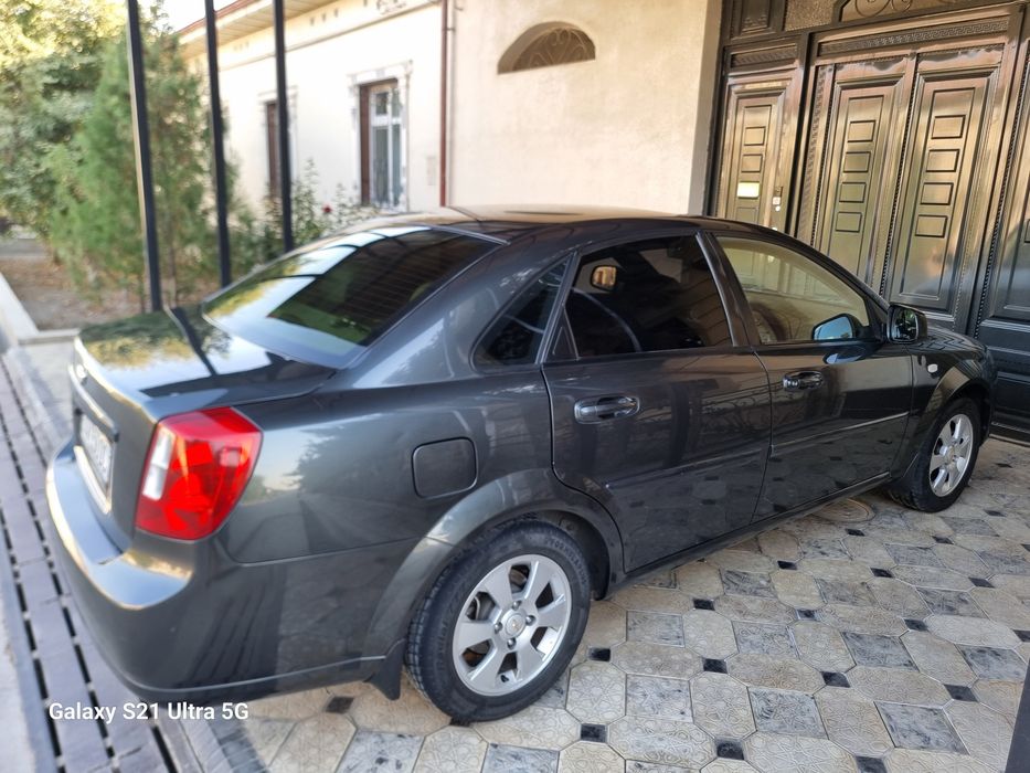 Lacetti jentra sotiladi