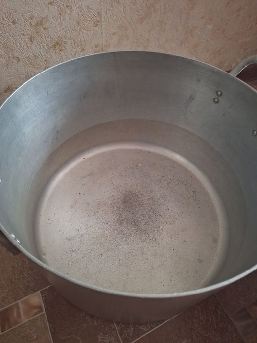 Большая кастрюля ссср.