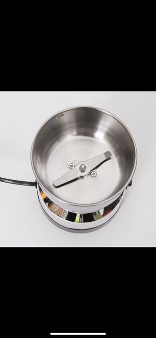 Професионална електрическа мелачка за кафе и подправки