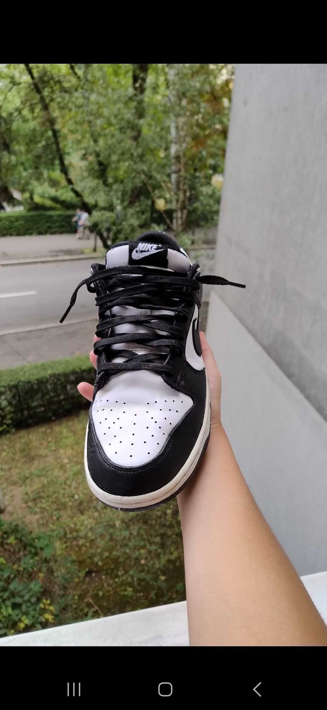 Vând panda dunk marime 45