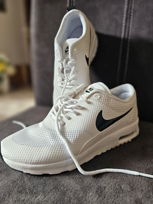 NIKE AIR MAX 35 /22см
Nike Air Max Thea
Nike Air Max Thea