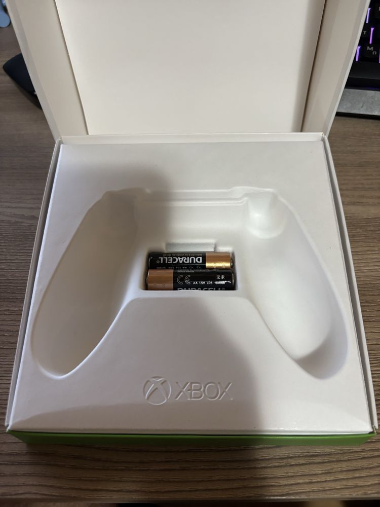 Xbox контролер (Robot White)