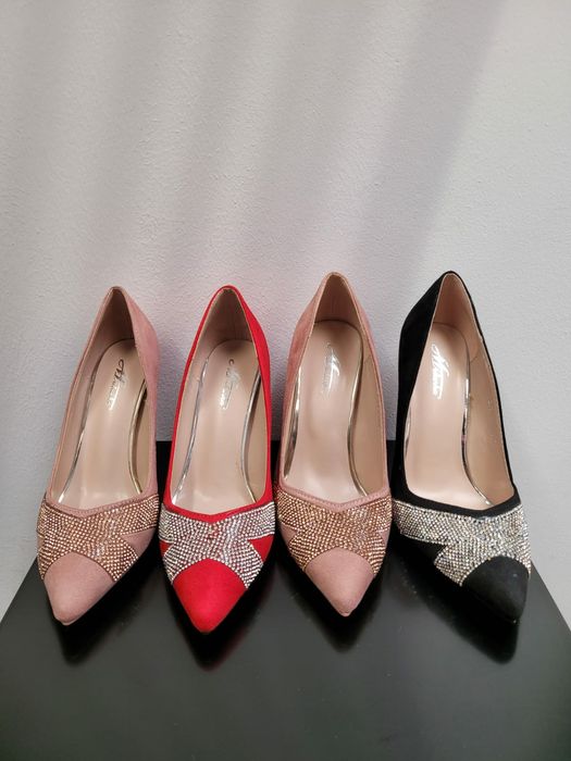 Livrare GRATUITA, 45Lei perechea pantofi dama toc 8cm si 10cm