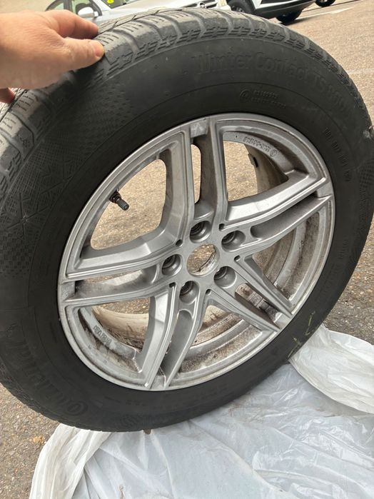 Jante cu cauciucuri pe 16