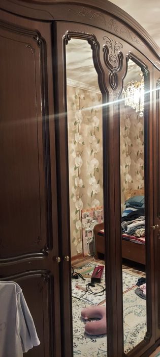 Спальный гарнитур