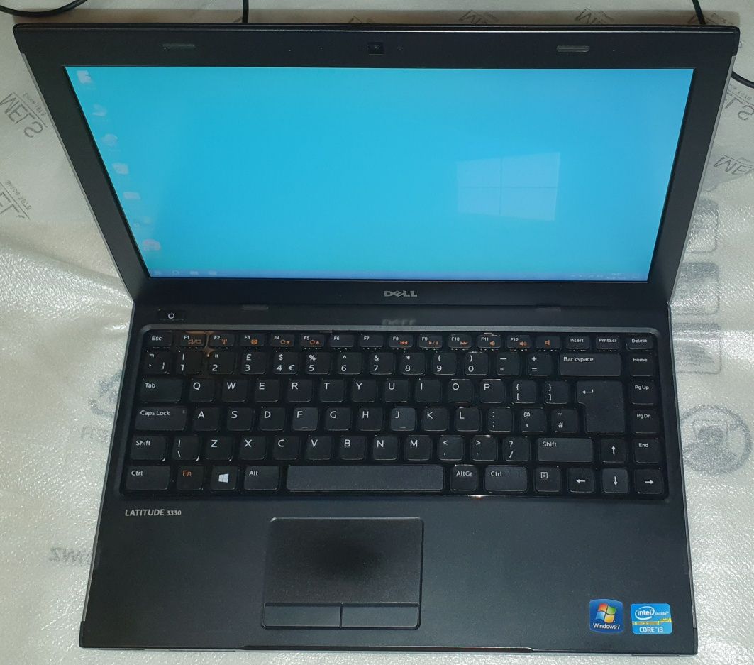 Laptop Dell latitude 3330,i3 2375m,8gb ram,lipsă ecran,hdd