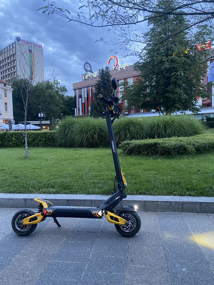 Тротинетка VSETT 10+ пробег 1900 км