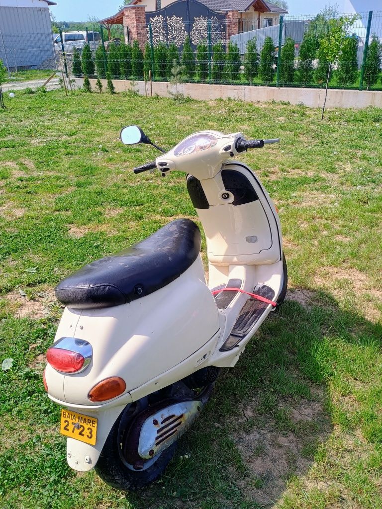 VESPA in stare buna.