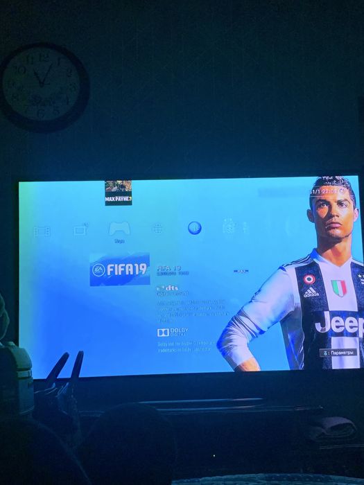 Продаеться пс 3 в идиале как новая