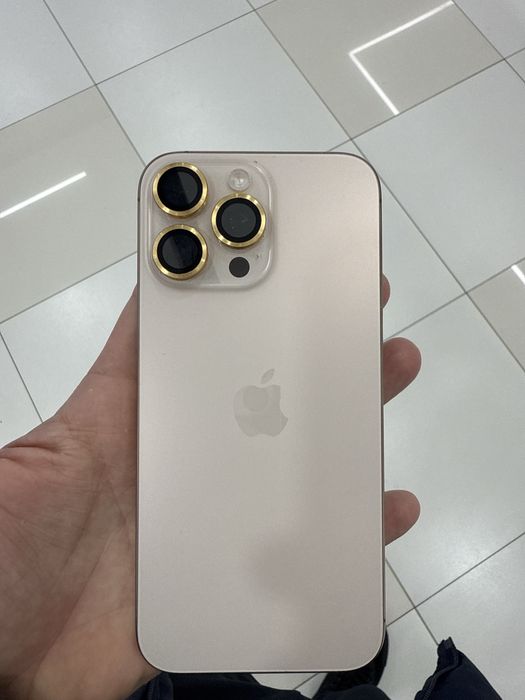 Продаю 16 про макс 256 гб