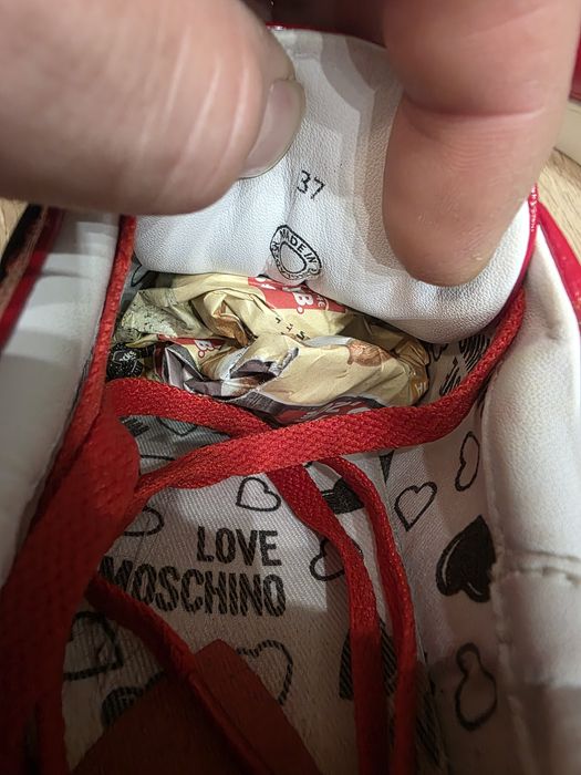 Дамски маратонки LOVE MOSCHINO