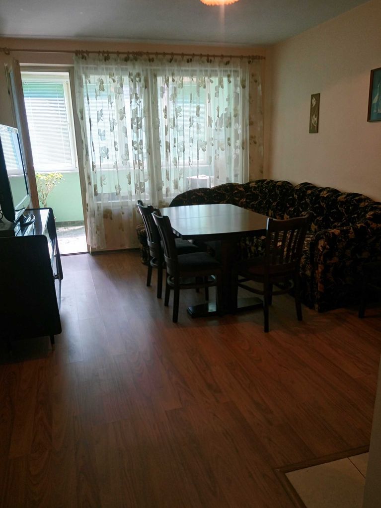 Дава се под наем Тристаен апартамент в Варна, Гранд Мол Варна - 86 кв.м за 510 € - Снимка #1