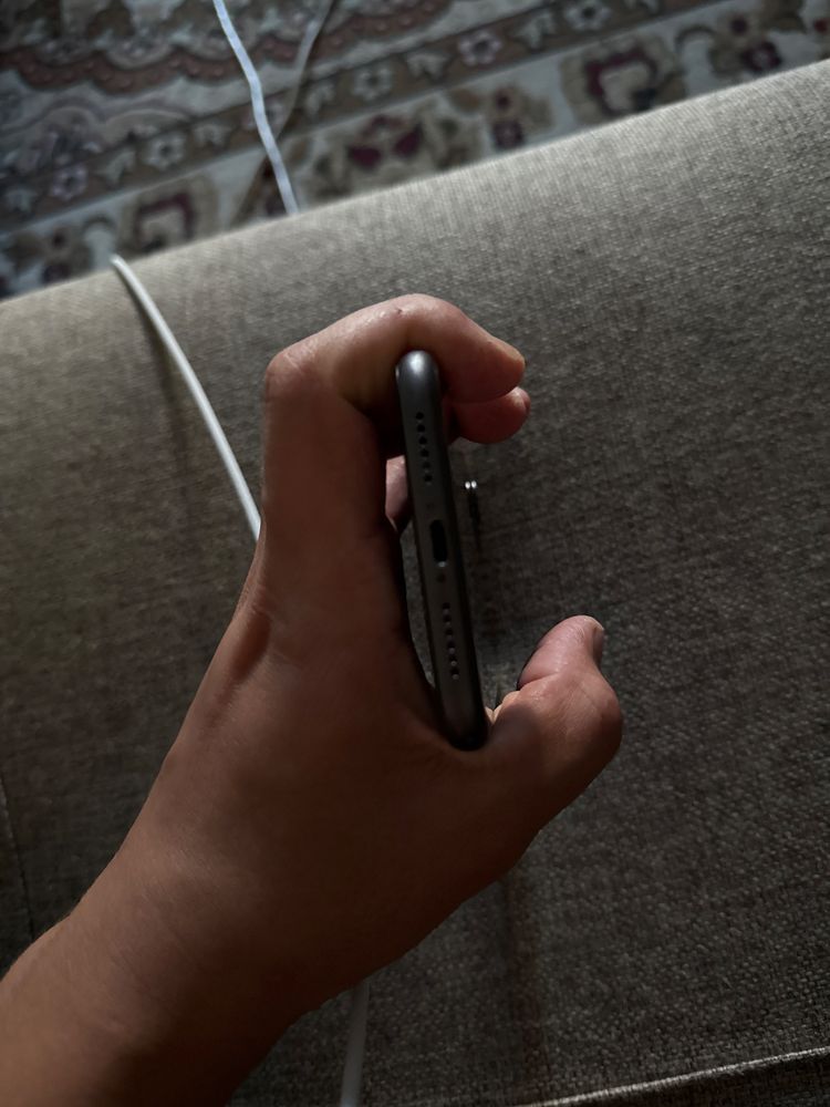 Iphone 11  жаксы усталган
