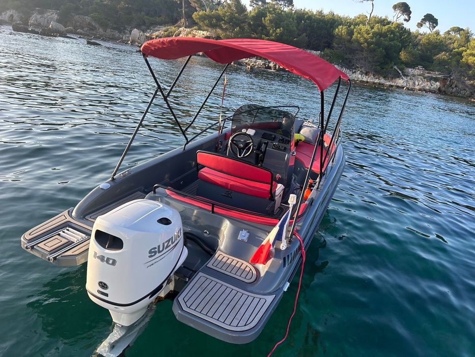Barca sport 4K Marina 2024