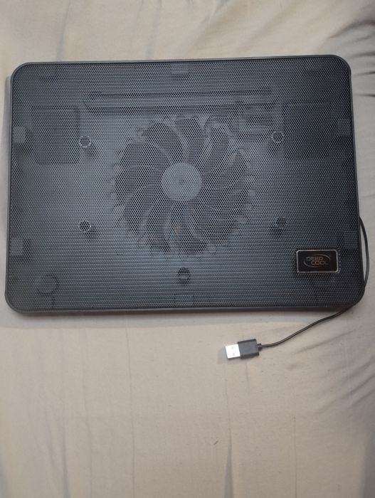 Охладител за лаптоп