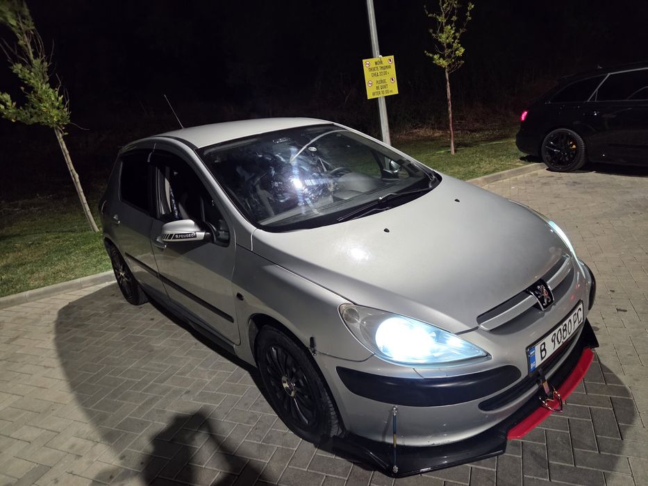 Peugeot 307 1.6  бензин