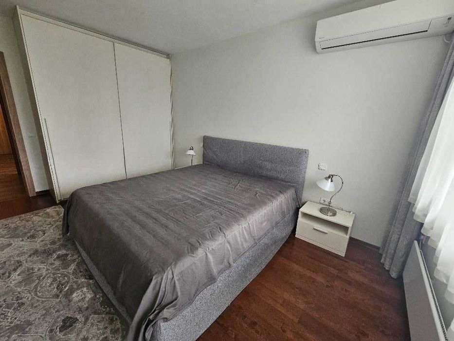 Двустаен апартамент под наем в кв. Младост 1