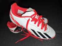 Футболни обувки / бутонки ADIDAS 35