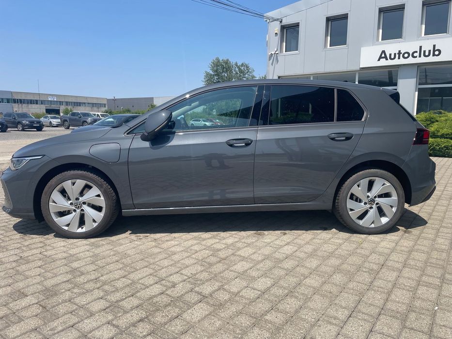 Volkswagen Golf Golf Life PHEV 144 Km autonomie electrică Fast Charge