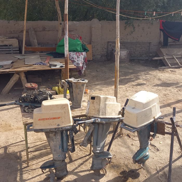 Лодичний матор 30 б/у