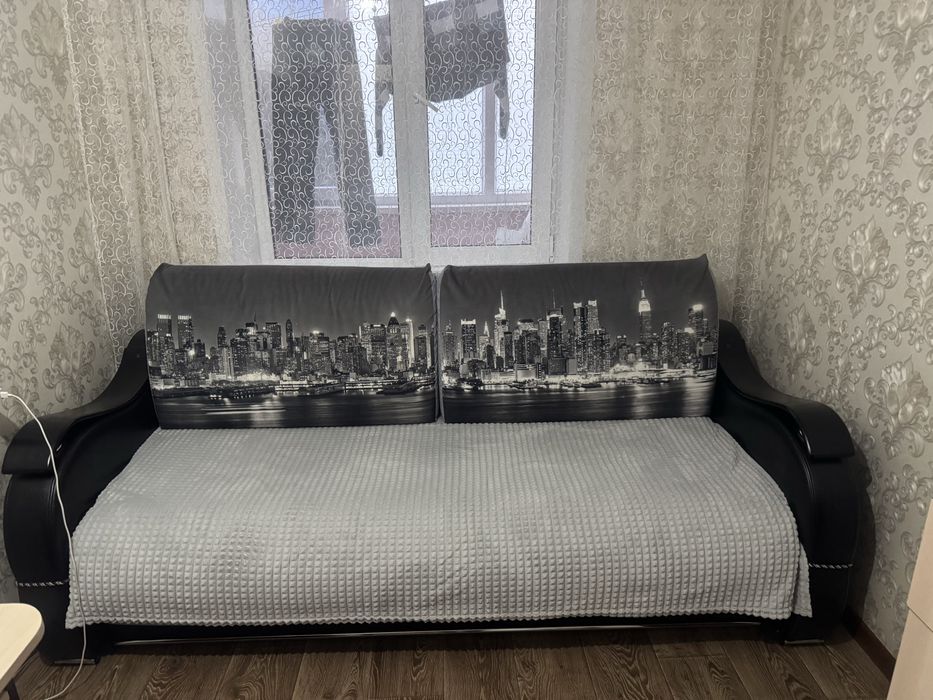 Продам диван в отличном состоянии