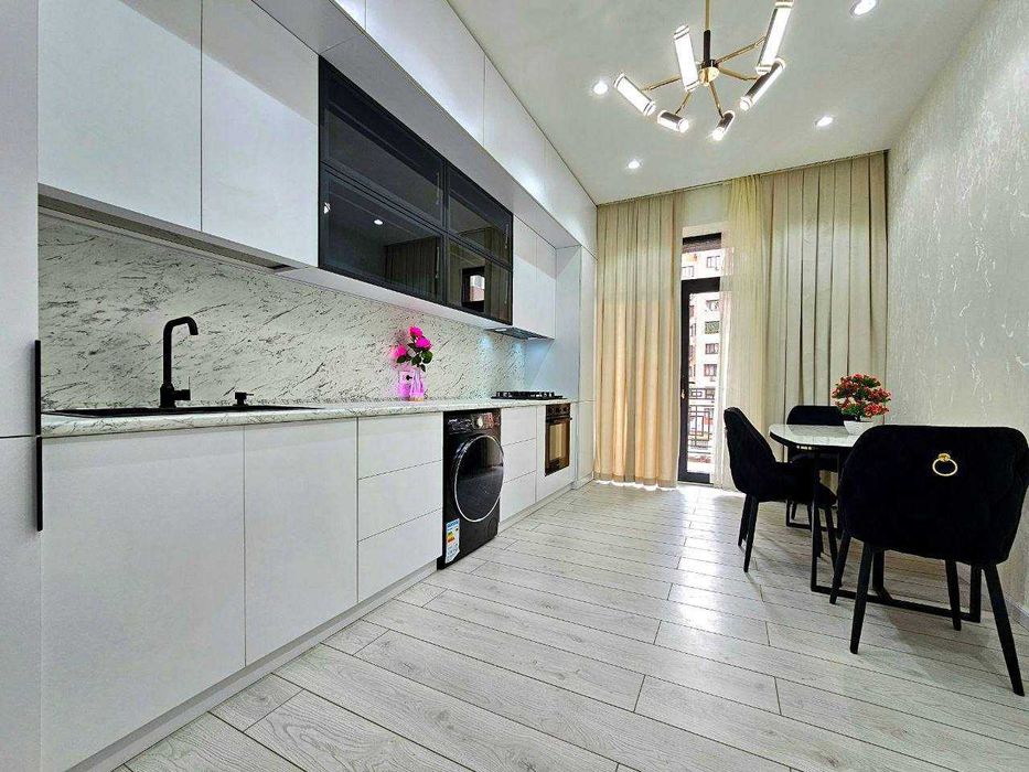 Махтумкули • 2-комн • 65 м² • этаж 4/10 • [УА:0125]