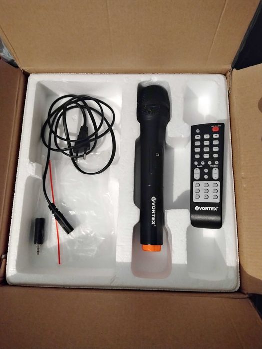 Boxa Vortex : bluetooth, 2 difuzoare, putere 30w - impecabila: ca Noua