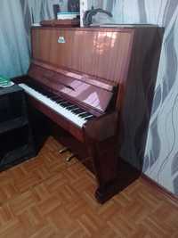 Продам пианино"Беларусь"