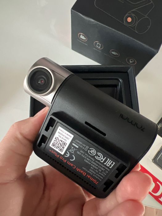 Cameră de bord 70mai Dash Cam Pro Plus+ nouă, neutilizată și card 32GB