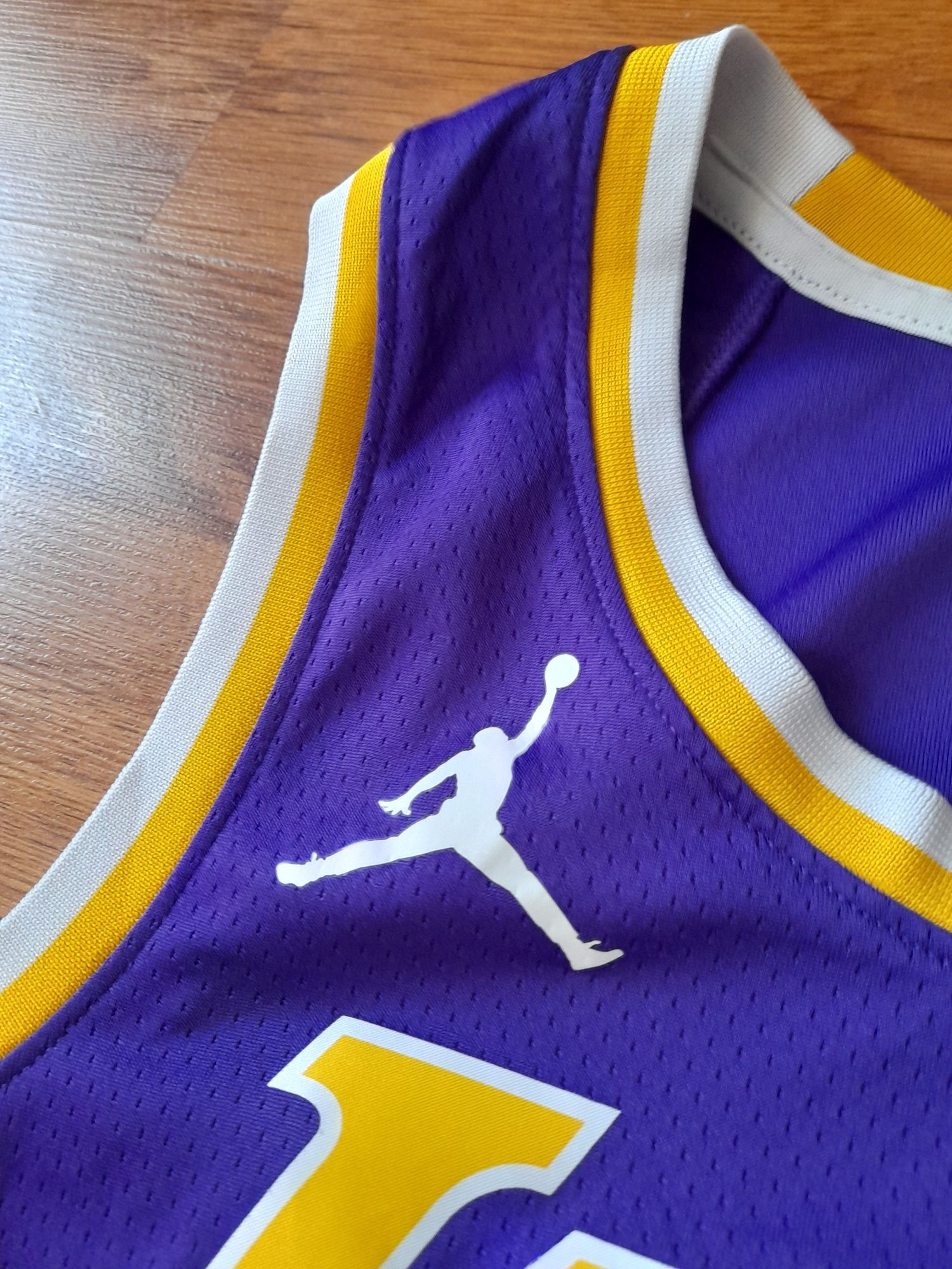 Jordan LAKERS LeBron James мъжки потник L размер.