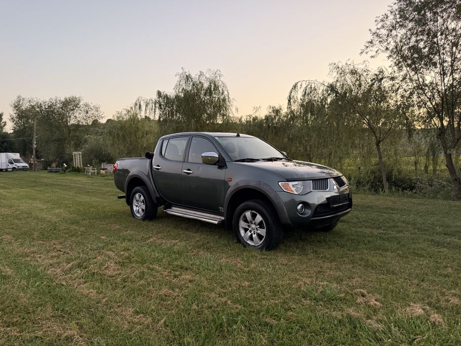 Mitsubishi L200 2.5did autoutilitar recent adus ruleaza impecabil