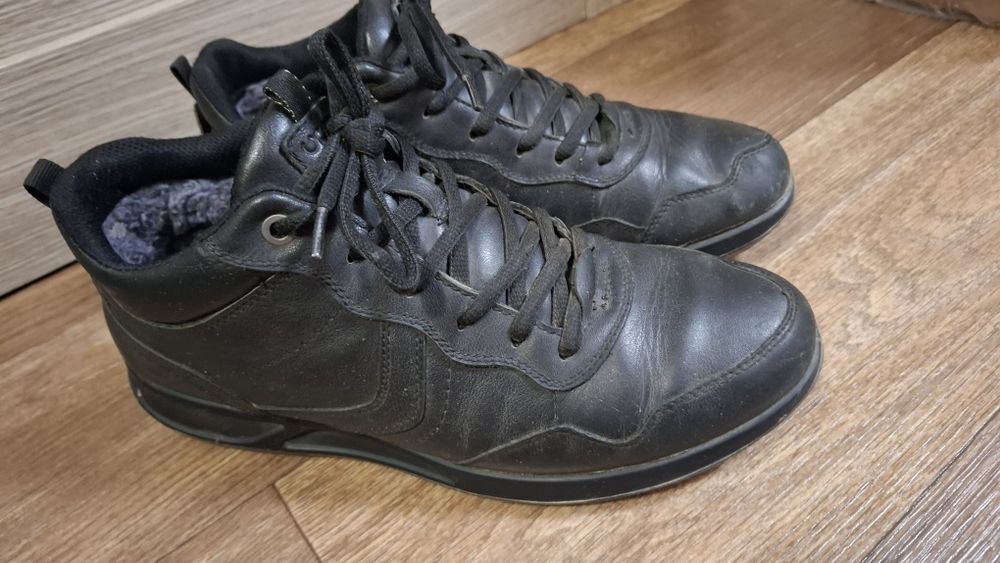 Мужские зимние кроссовки URXX 39р