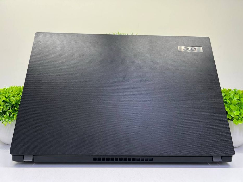 Acer Travel Mate core i5-12 SSD 512gb Ram 8gb