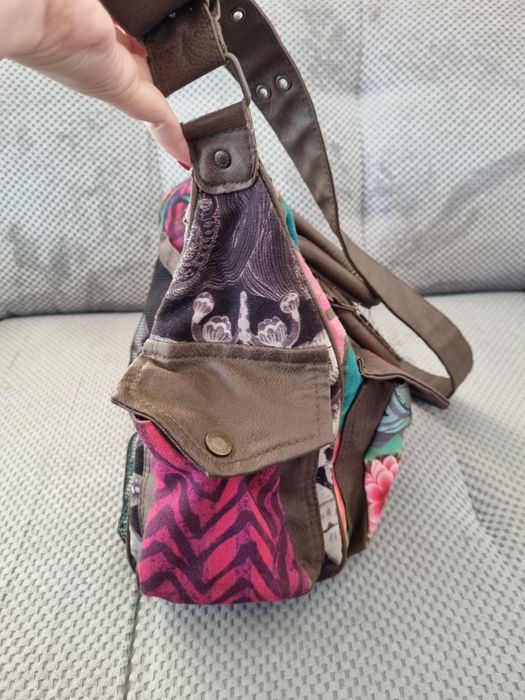 Чантa Desigual и малка чанта