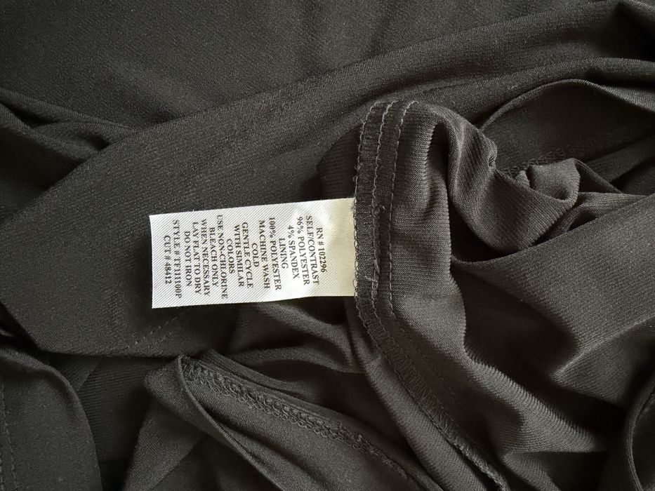 Rochie svurta neagra