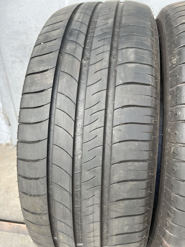 2 бр. летни гуми 215/60/16 Michelin 4,5 mm DOT 3417