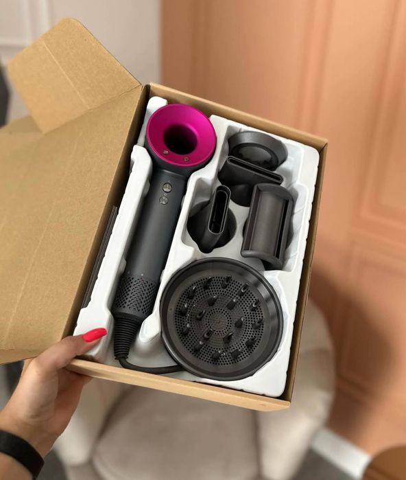 Шикарный фен Dyson 1:1