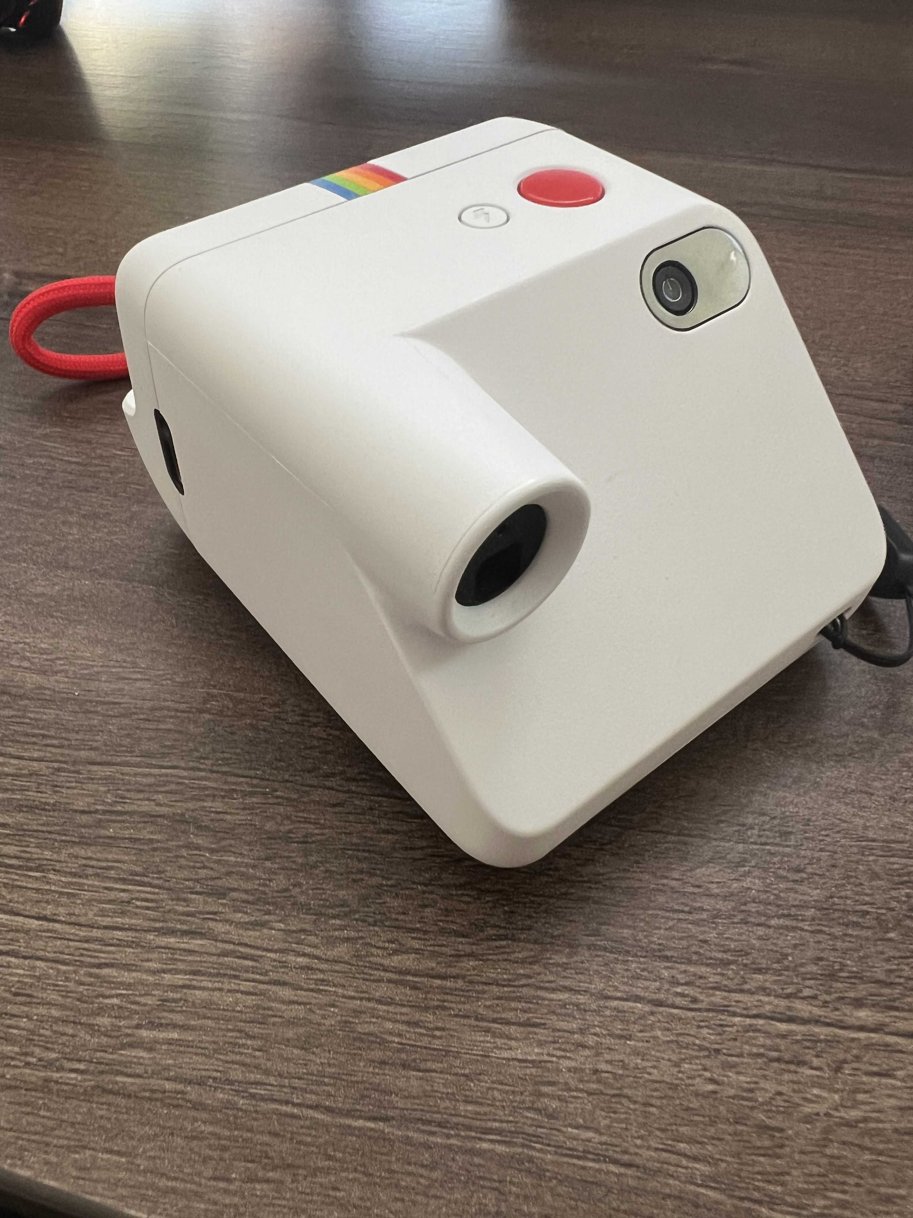 Фотоапарат Polaroid Go Instant Camera (Generation 2) + 30 филм