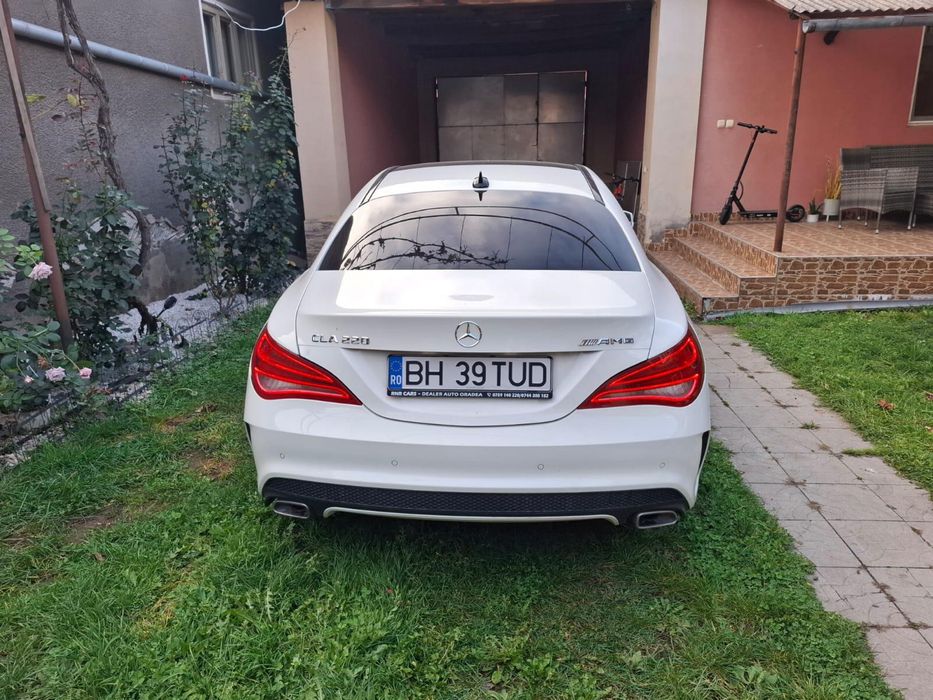 Mercedes CLA 220 AMG