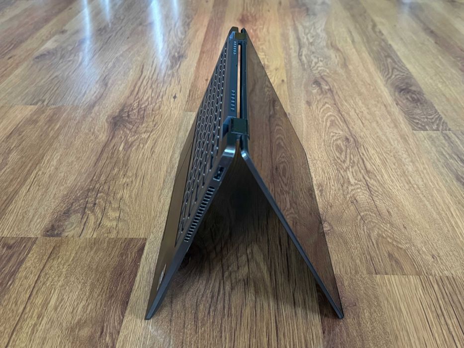 14 QHD+ Touch 2 in 1 i7-1265u DELL Latitude 9430 32GB LPDDR5/512GB/5G