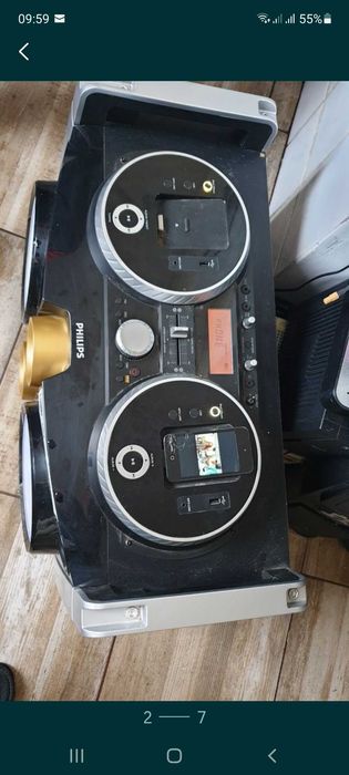 Dj philips 200w reali,prospectul zice 300,functional