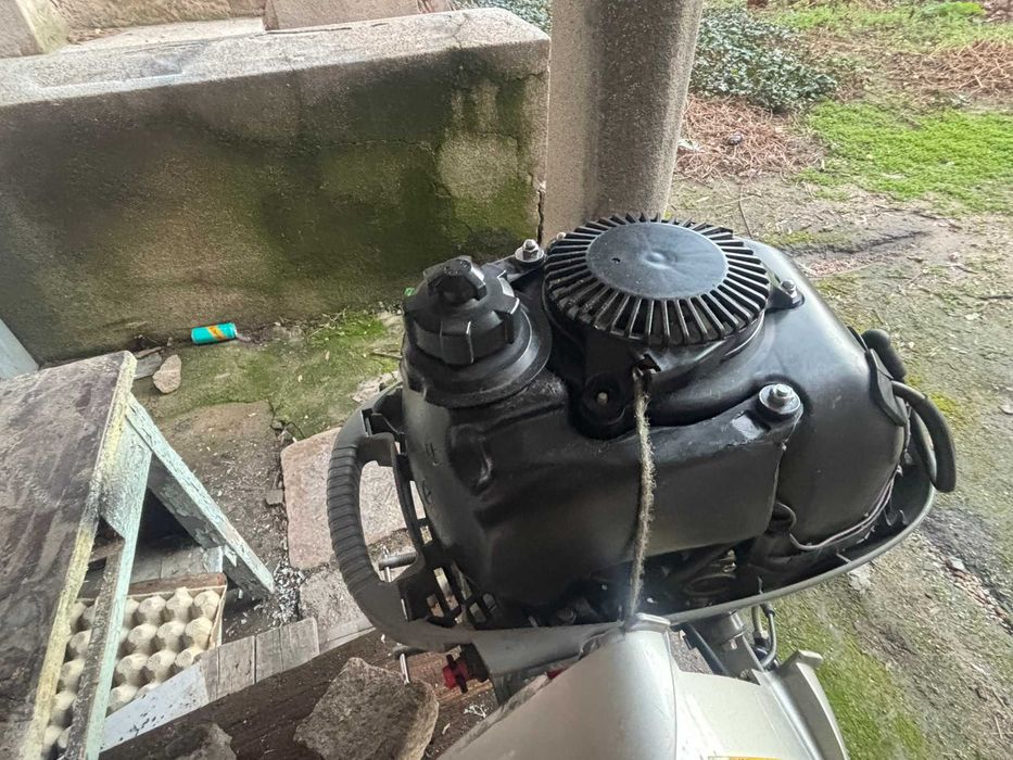 Извънбордов двигател Honda 2hp