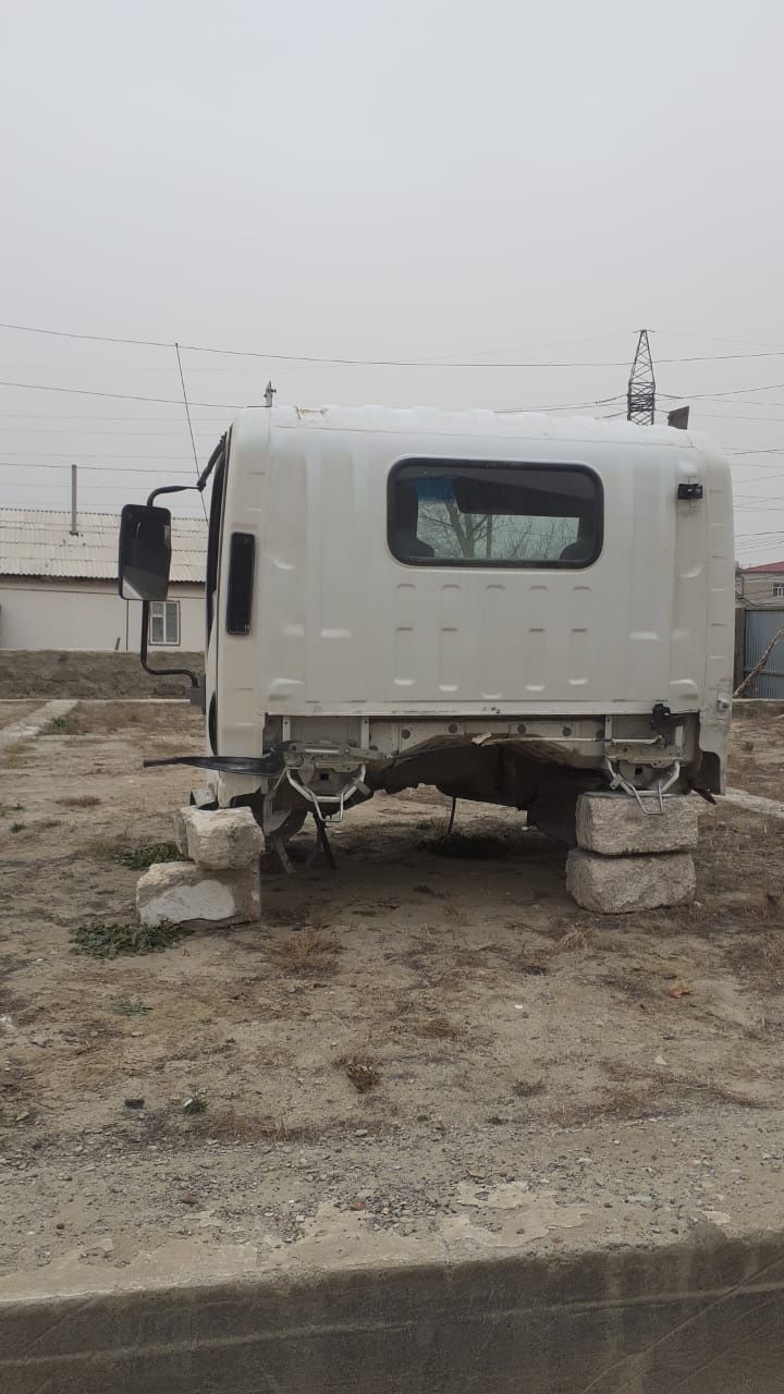 Кабина исузу ISUZU