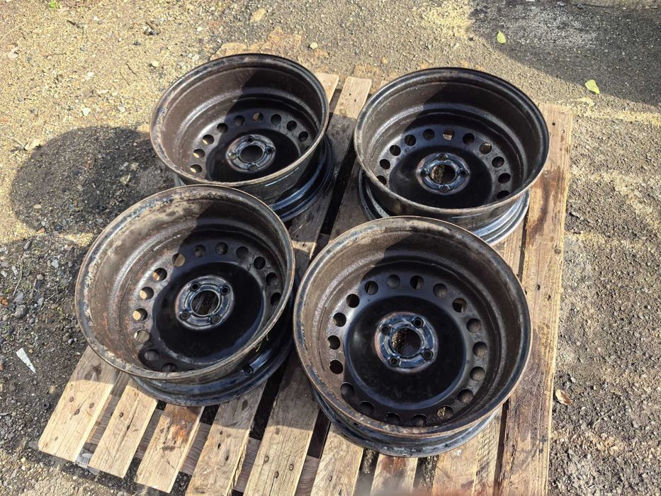 16 цола 4 х 100 мм Рено / Дачия / Нисан - 6,5 Инча / ЕТ 49