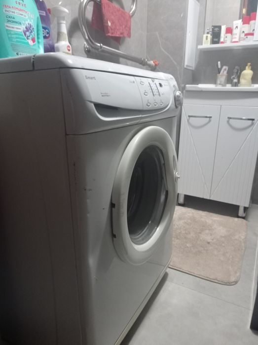 Продам машинку, б/у