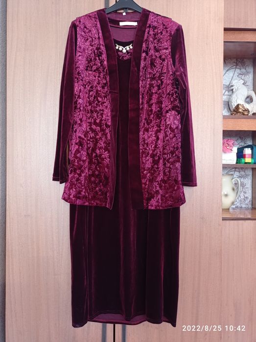 Продам   платье.