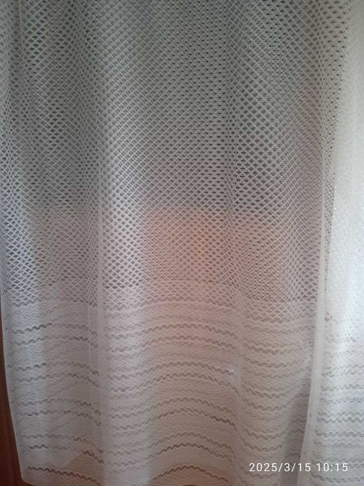 Тюль б/у  белая ширина 3, м , высота 2,5